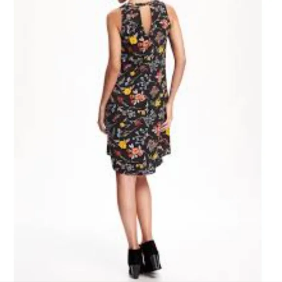 Old Navy Floral Sleeveless Dress - Picture 2 of 8